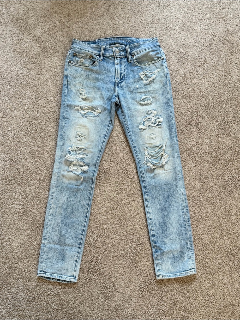 American Eagle Men’s Light Blue Distressed Skinny Jeans Airflex+ Size 29x30